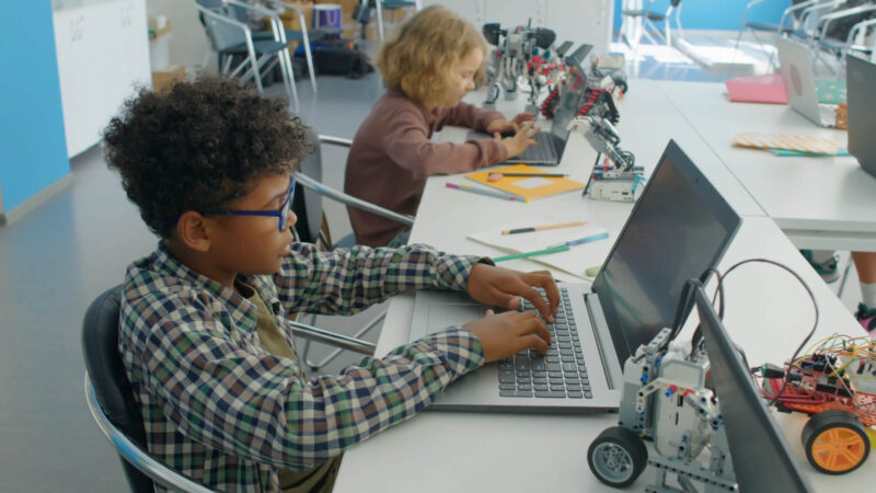 Kids - Coding Lessons - Classroom