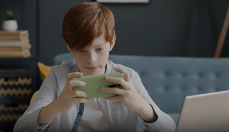 Monitor your kids screen time